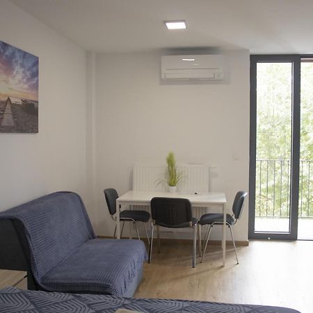 City Center Apartment كوبر المظهر الخارجي الصورة